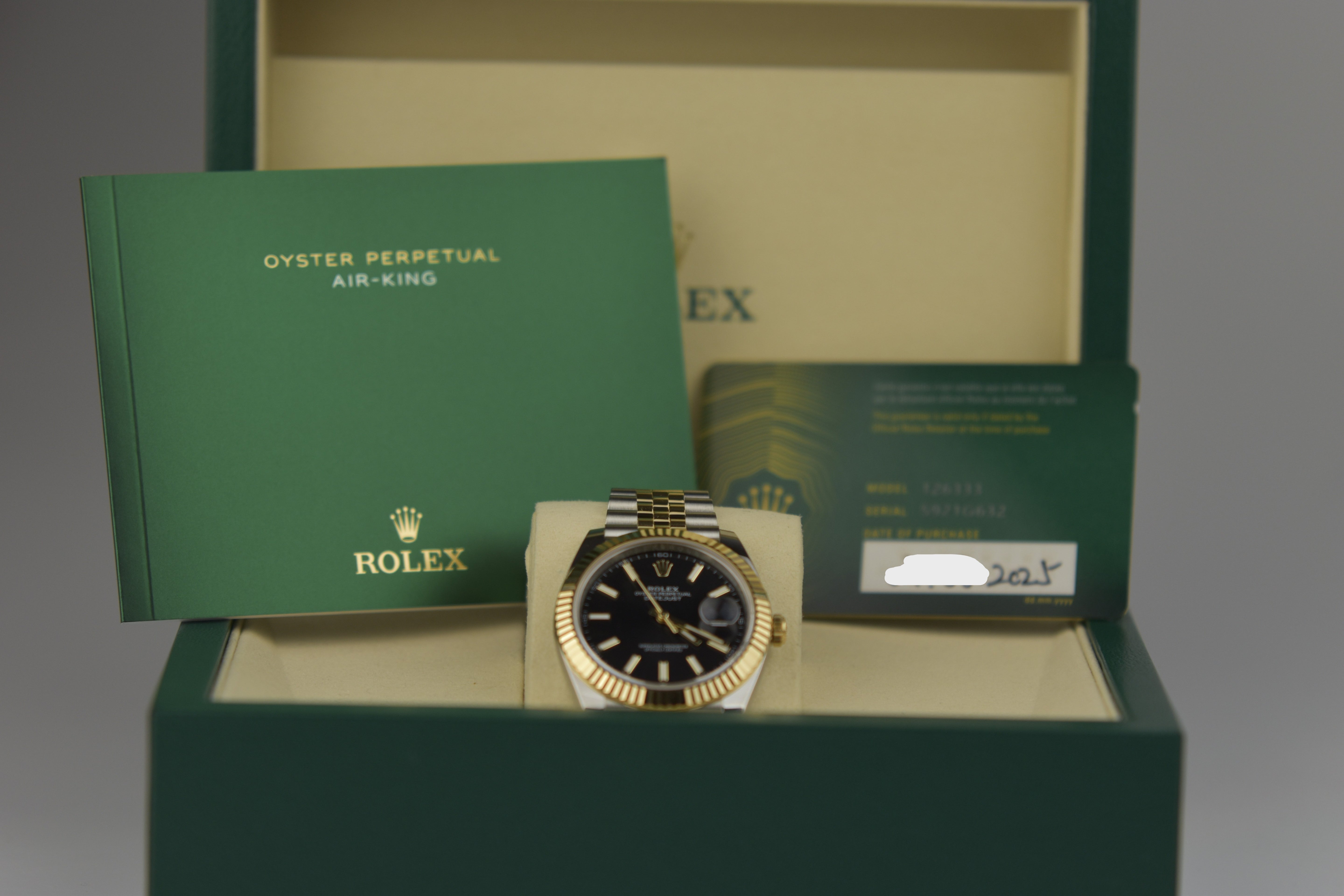 Rolex Datejust 41 126333 Black Dial 41mm Oystersteel and Yellow Gold Jubilee Bracelet