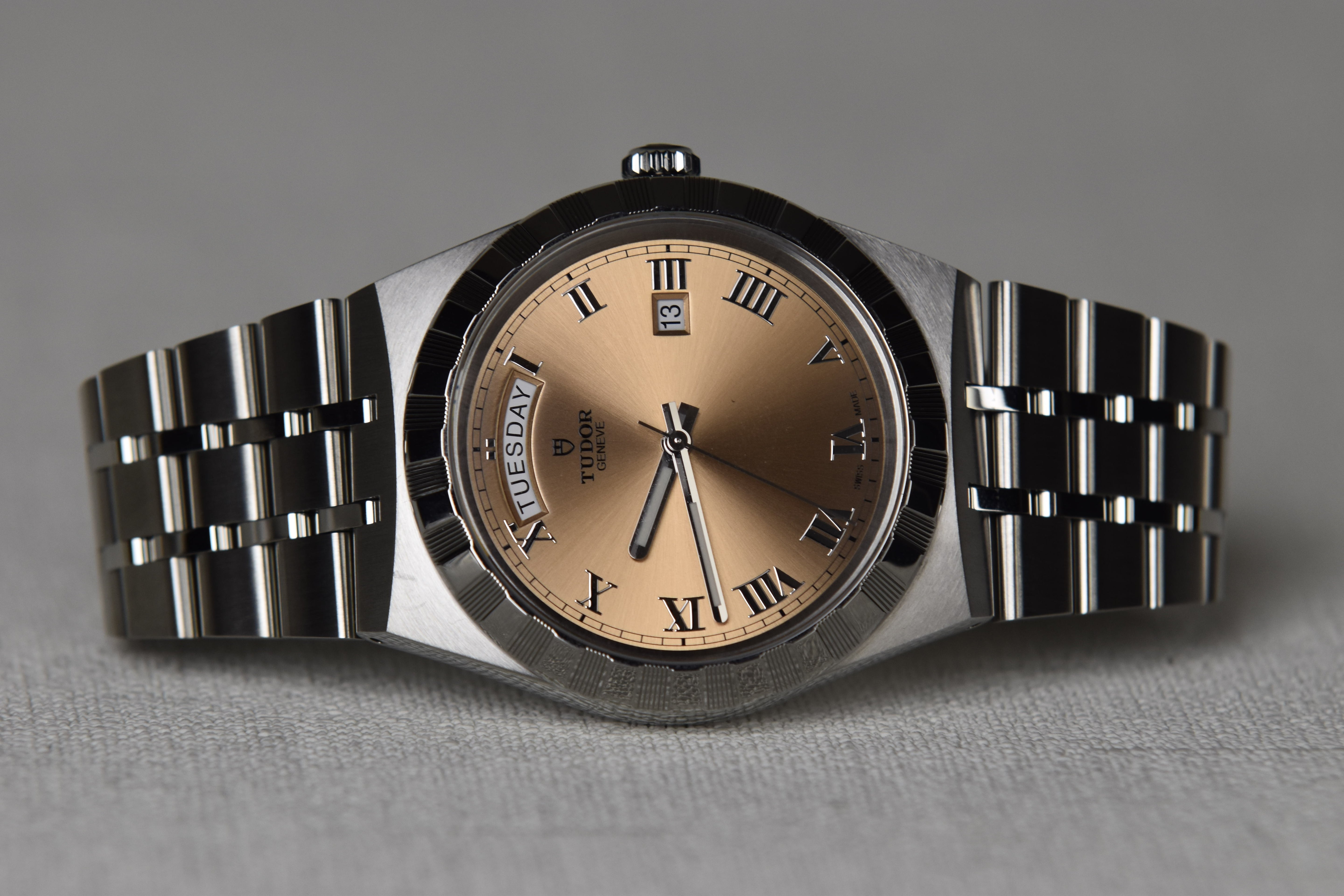 Tudor Royal Salmon Dial M28600-0009 41mm Stainless Steel