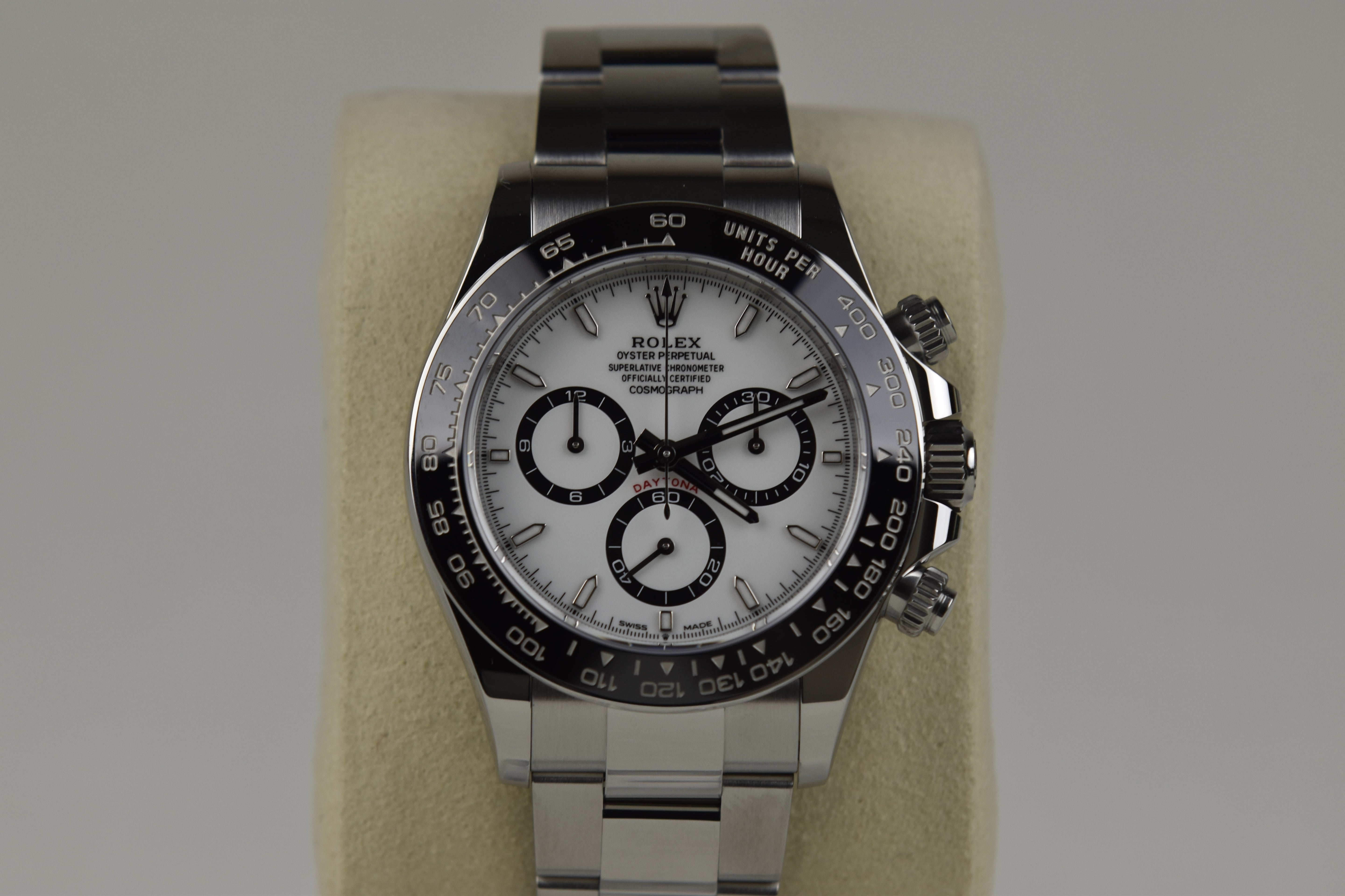 Rolex Cosmograph Daytona 126500LN 40mm Oystersteel White Dial Black Ceramic Bezel
