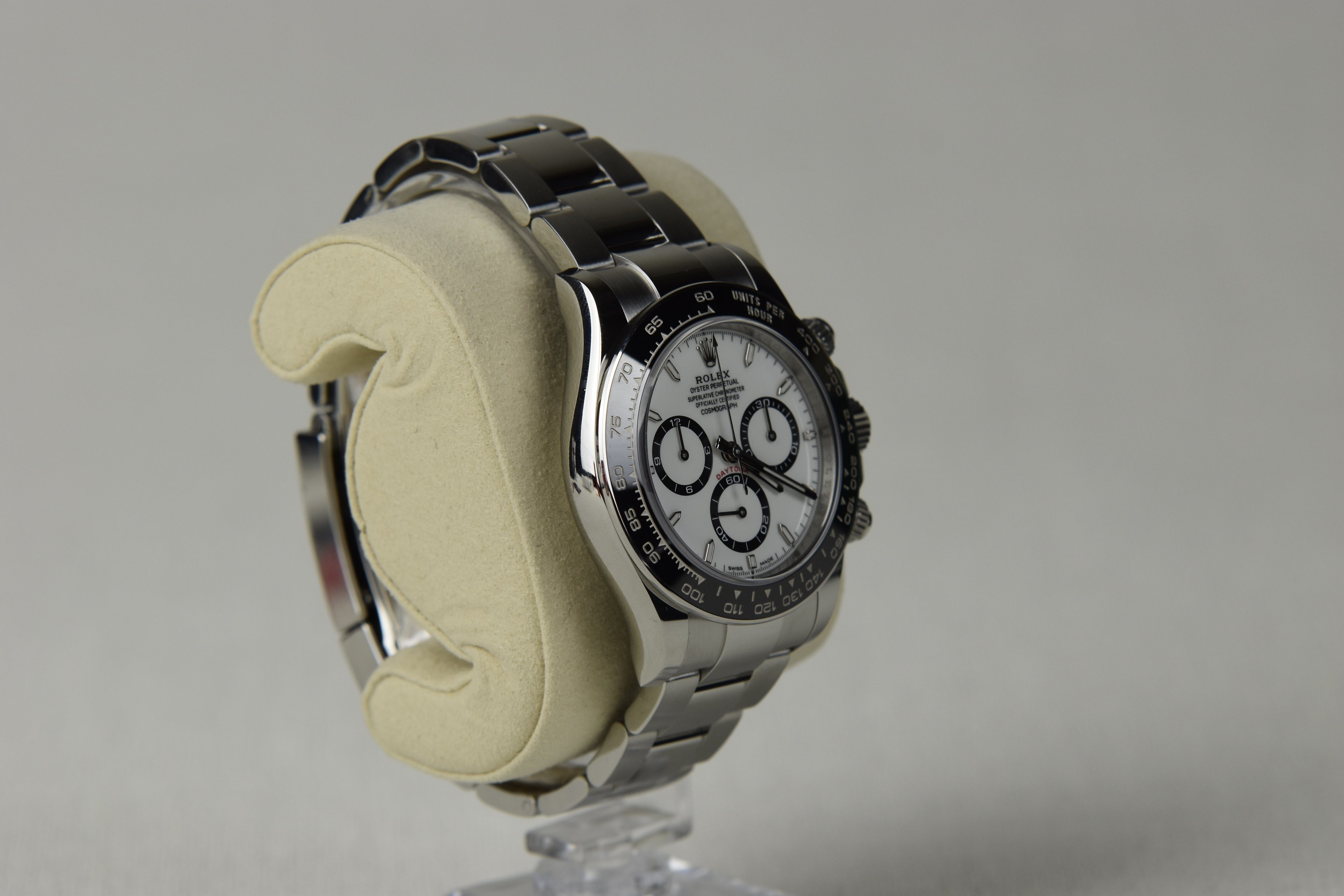 Rolex Cosmograph Daytona 126500LN 40mm Oystersteel White Dial Black Ceramic Bezel