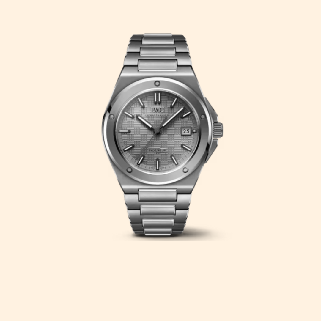 IWC Ingenieur Automatic Ref. IW328904 – 40mm Titanium with Gray Dial on Titanium Bracelet