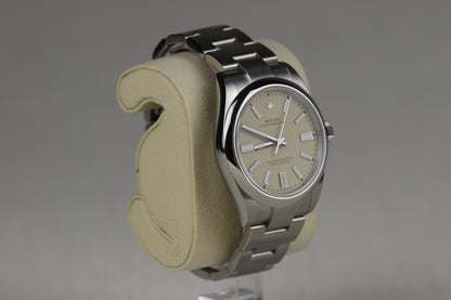 Rolex Oyster Perpetual 41 134300 41mm Oystersteel Beige Dial