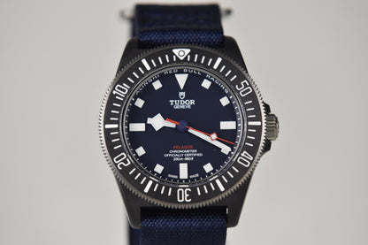 Tudor Pelagos FXD Alinghi Red Bull Racing Edition M25707KN-0001 42mm Blue Dial Fabric Strap