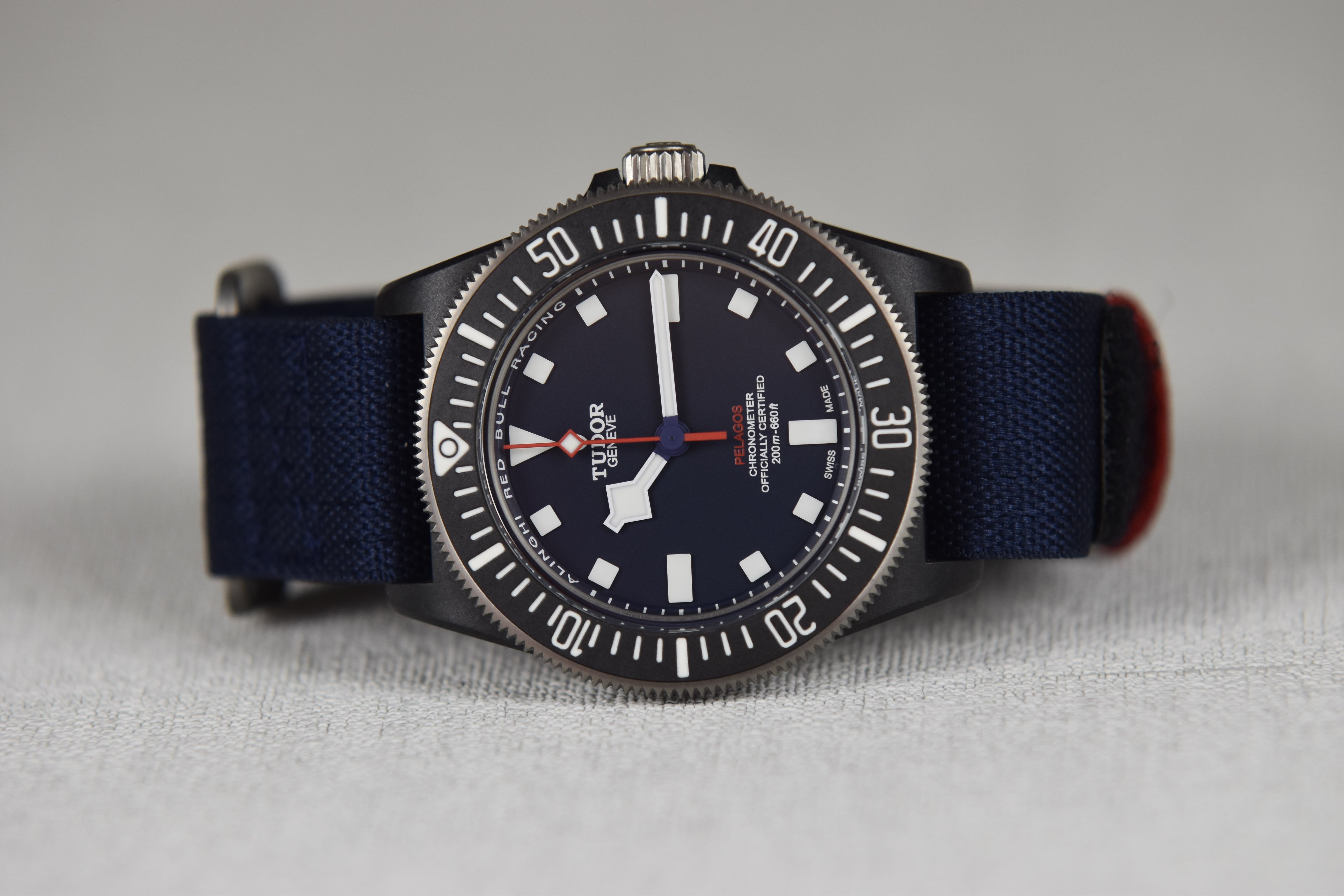 Tudor Pelagos FXD Alinghi Red Bull Racing Edition M25707KN-0001 42mm Blue Dial Fabric Strap