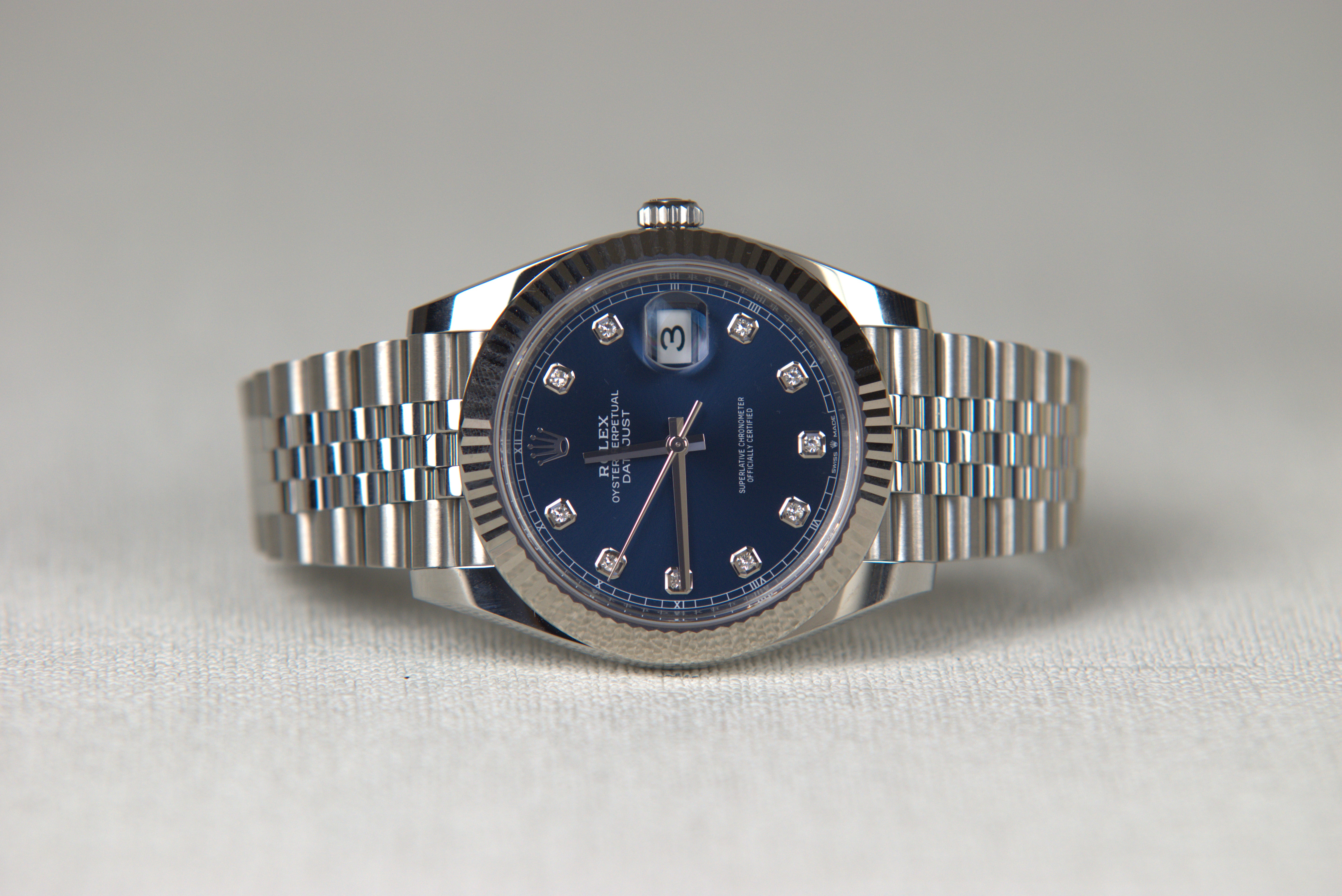 Rolex Datejust 41 126334 41mm Oystersteel White Gold Blue Diamond Dial Jubilee Bracelet