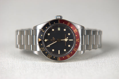 Tudor Black Bay 58 GMT M7939G1A0NRU-0001 39mm Stainless Steel Black and Burgundy Bezel